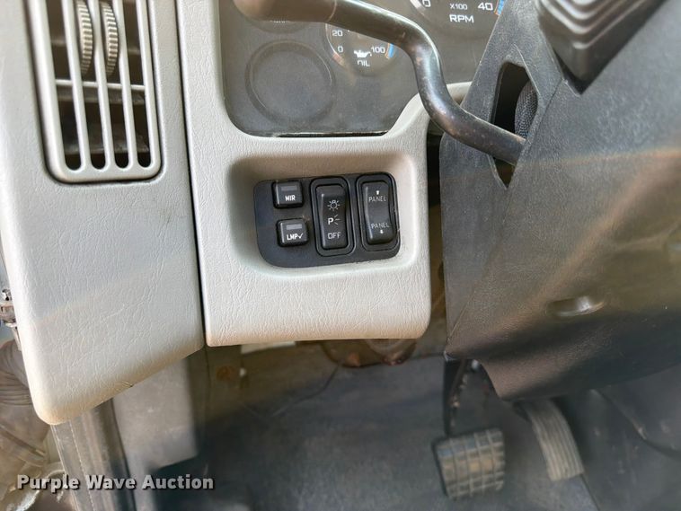 image for item FK3574 2013 International MA035 semi truck
