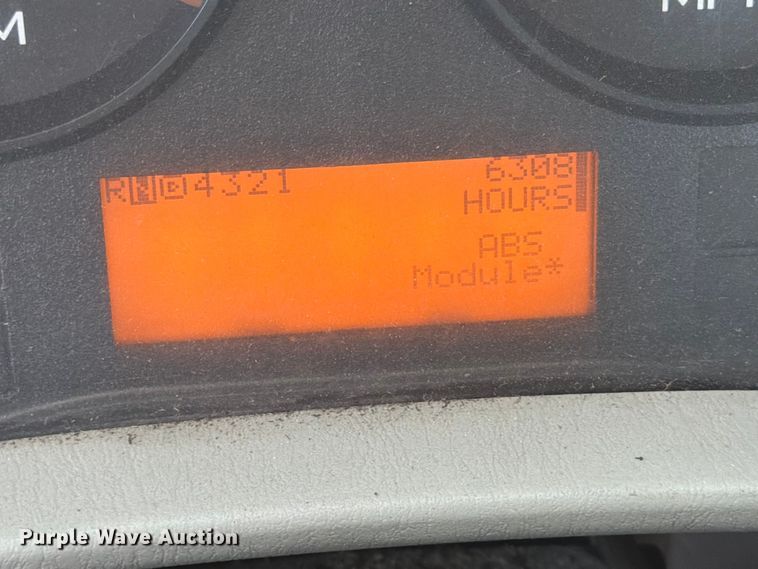 image for item FK3574 2013 International MA035 semi truck