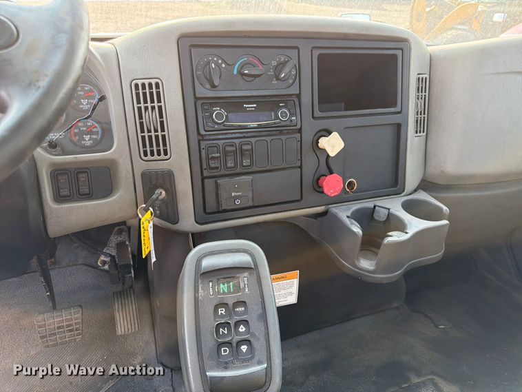 image for item FK3574 2013 International MA035 semi truck