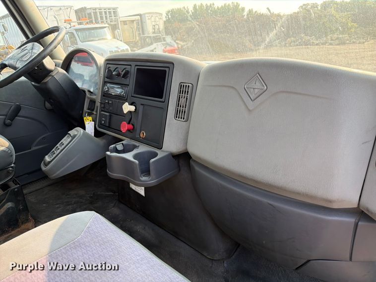 image for item FK3574 2013 International MA035 semi truck