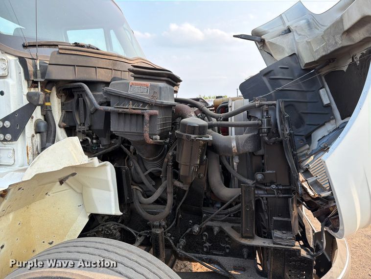 image for item FK3574 2013 International MA035 semi truck