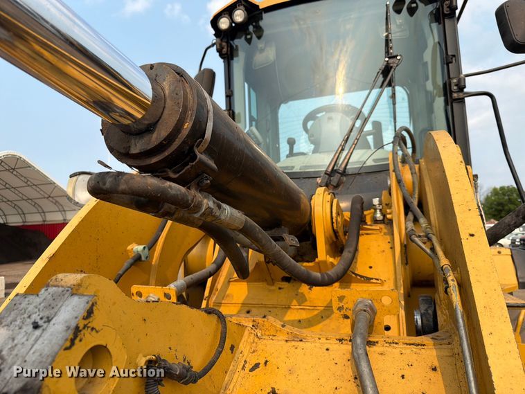 image for item FK3576 2015 Caterpillar 938K wheel loader