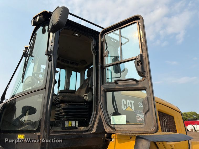 image for item FK3576 2015 Caterpillar 938K wheel loader