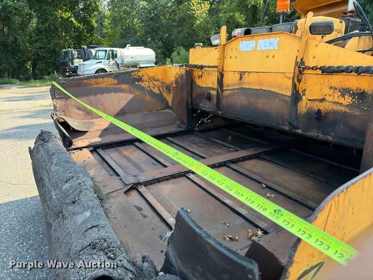 image for item FK3577 2006 LeeBoy L8500 T paver