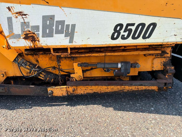 image for item FK3577 2006 LeeBoy L8500 T paver