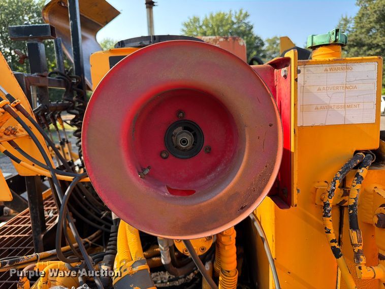 image for item FK3577 2006 LeeBoy L8500 T paver