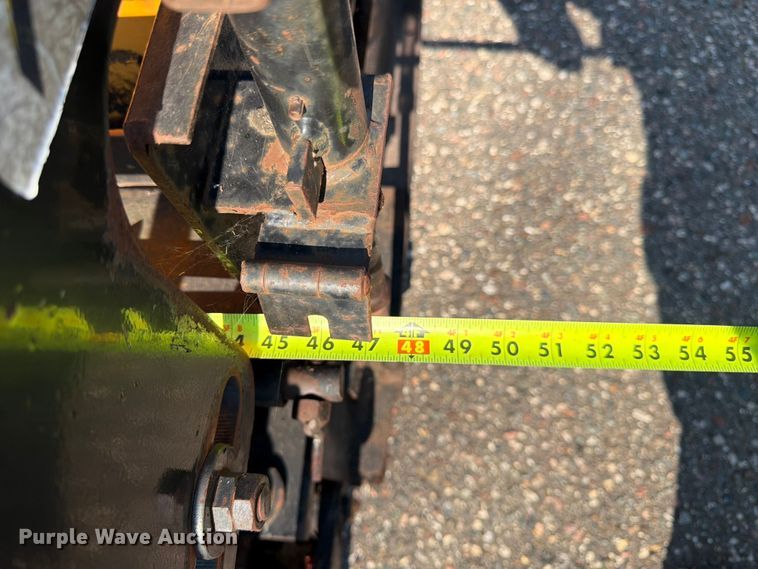 image for item FK3577 2006 LeeBoy L8500 T paver