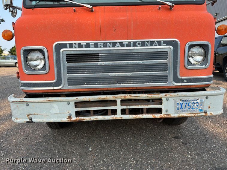 image for item FK3578 1979 International CO-1710B oil distributor truck