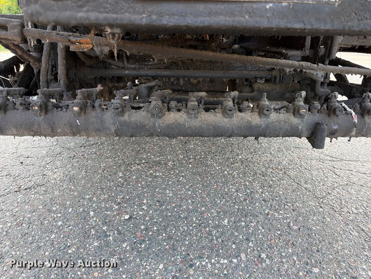image for item FK3578 1979 International CO-1710B oil distributor truck