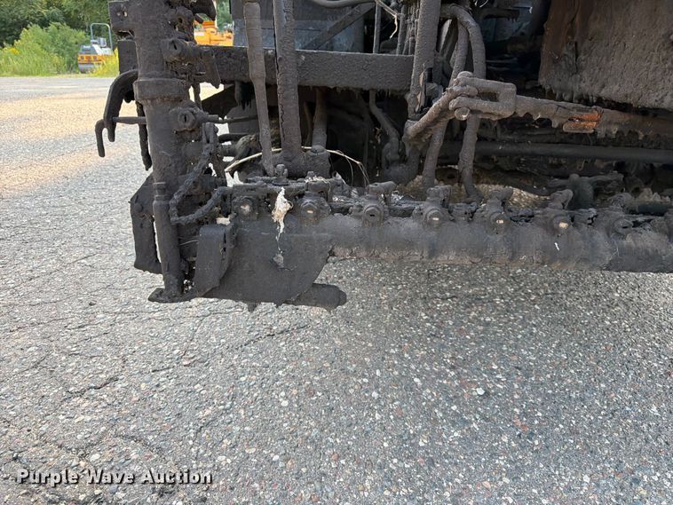 image for item FK3578 1979 International CO-1710B oil distributor truck