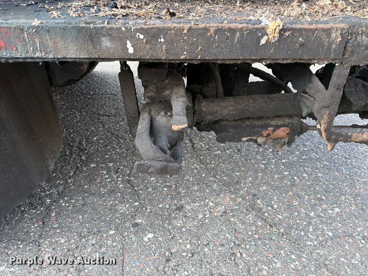 image for item FK3578 1979 International CO-1710B oil distributor truck