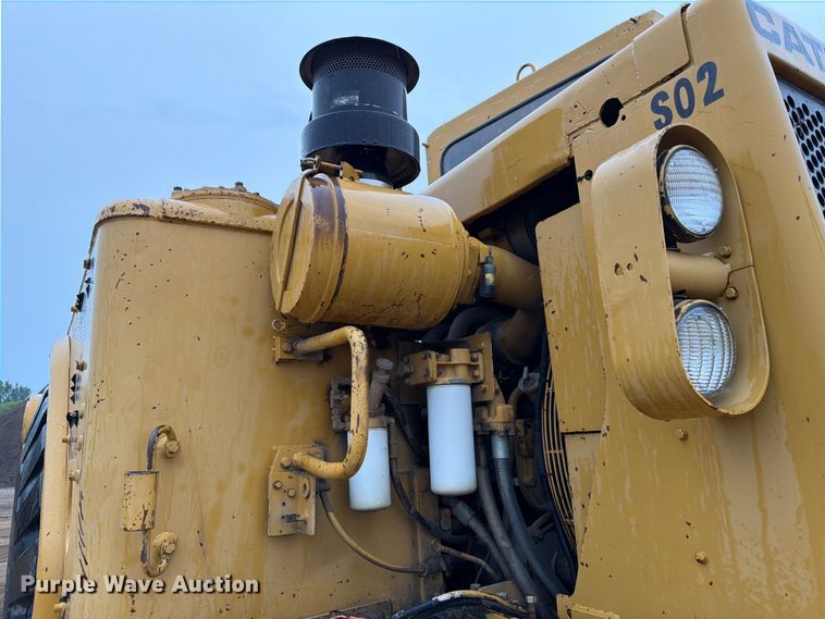 image for item FK3582 1976 Caterpillar 627B conventional scraper 