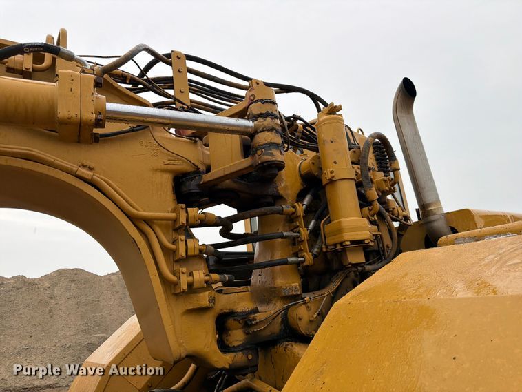 image for item FK3582 1976 Caterpillar 627B conventional scraper 