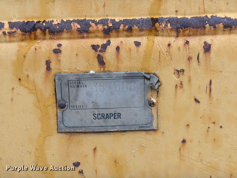 image for item FK3582 1976 Caterpillar 627B conventional scraper 