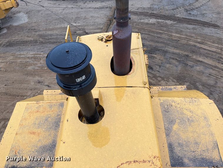 image for item FK3582 1976 Caterpillar 627B conventional scraper 