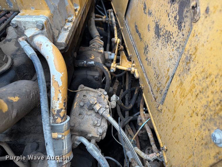 image for item FK3582 1976 Caterpillar 627B conventional scraper 