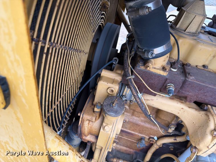 image for item FK3582 1976 Caterpillar 627B conventional scraper 