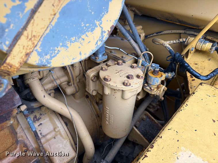 image for item FK3582 1976 Caterpillar 627B conventional scraper 