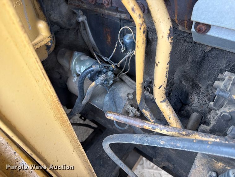 image for item FK3582 1976 Caterpillar 627B conventional scraper 
