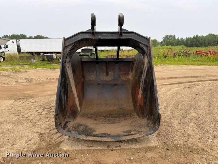 image for item FK3583 EDI excavator bucket