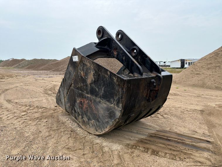 image for item FK3583 EDI excavator bucket