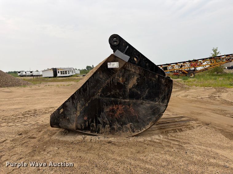image for item FK3583 EDI excavator bucket