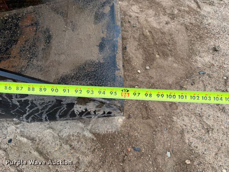 image for item FK3583 EDI excavator bucket
