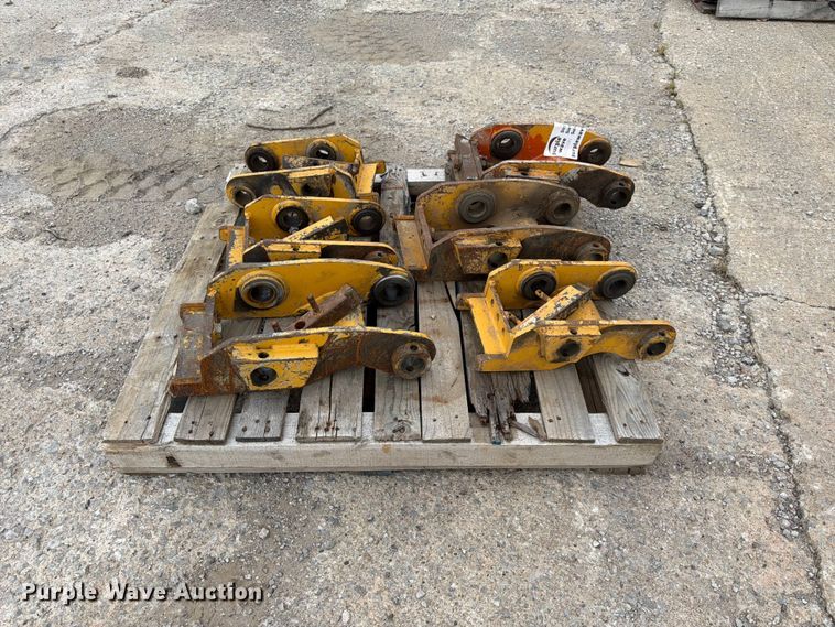 image for item FK3594 Mini excavator side links