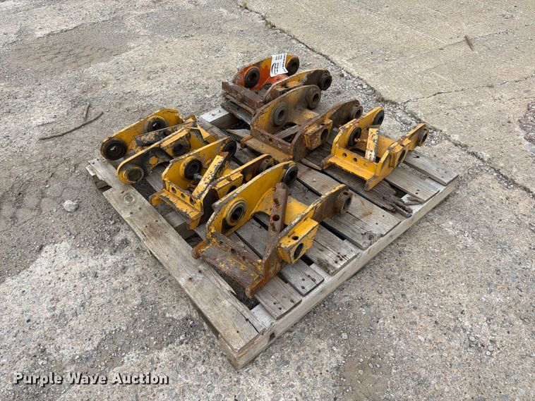 image for item FK3594 Mini excavator side links