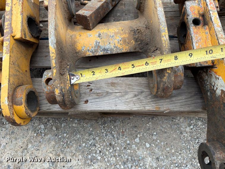 image for item FK3594 Mini excavator side links