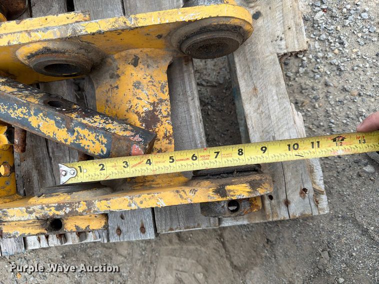 image for item FK3594 Mini excavator side links