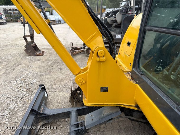 image for item FK3595 2020 Komatsu PC56-7 mini excavator
