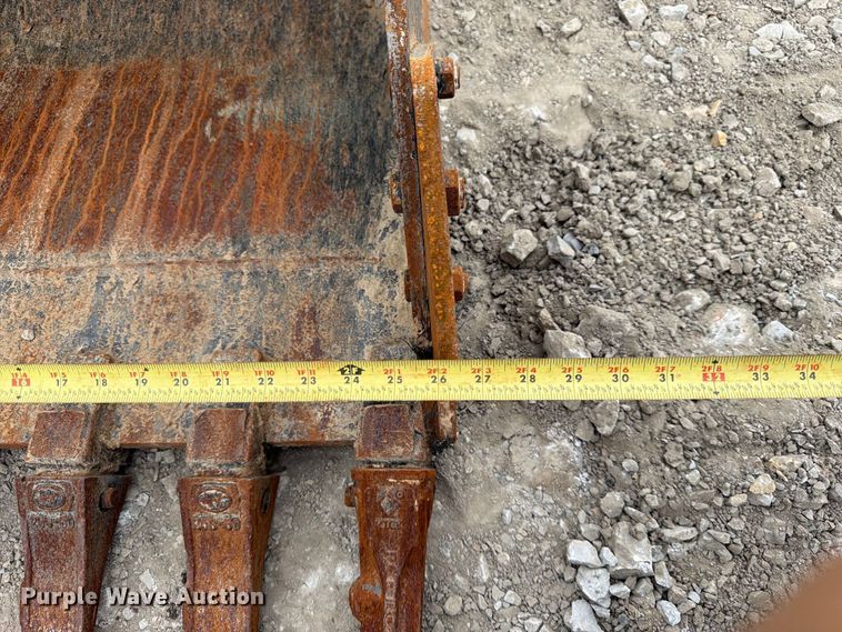 image for item FK3595 2020 Komatsu PC56-7 mini excavator