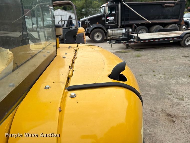image for item FK3595 2020 Komatsu PC56-7 mini excavator