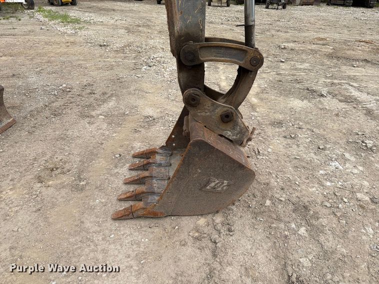 image for item FK3597 2012 Volvo EC35C mini excavator