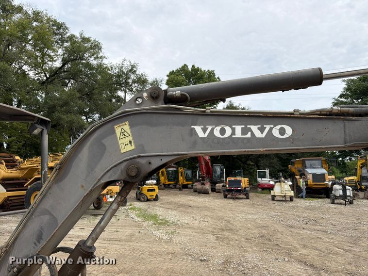 image for item FK3597 2012 Volvo EC35C mini excavator