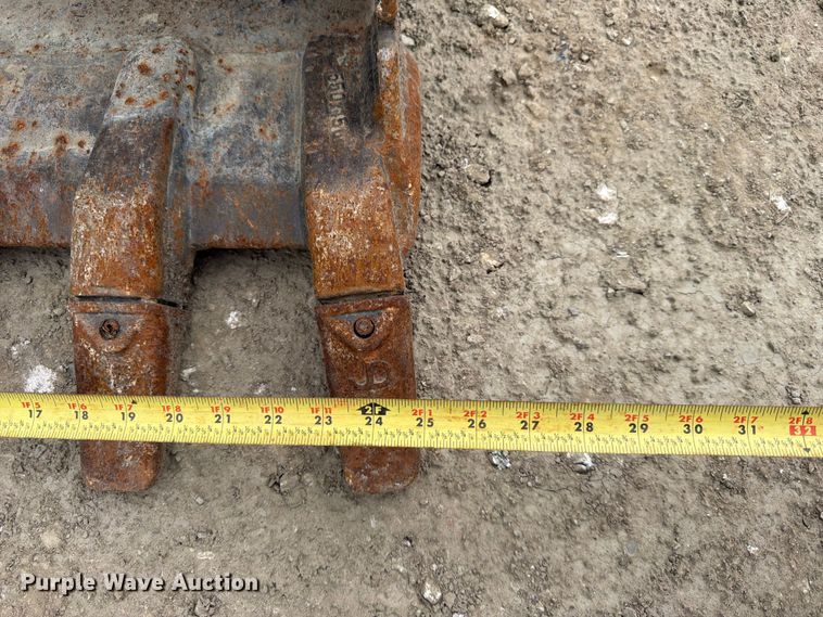 image for item FK3597 2012 Volvo EC35C mini excavator
