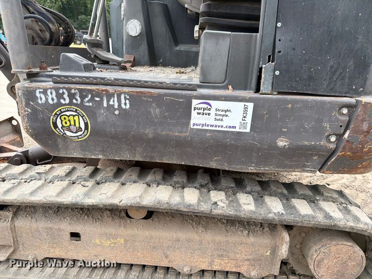 image for item FK3597 2012 Volvo EC35C mini excavator