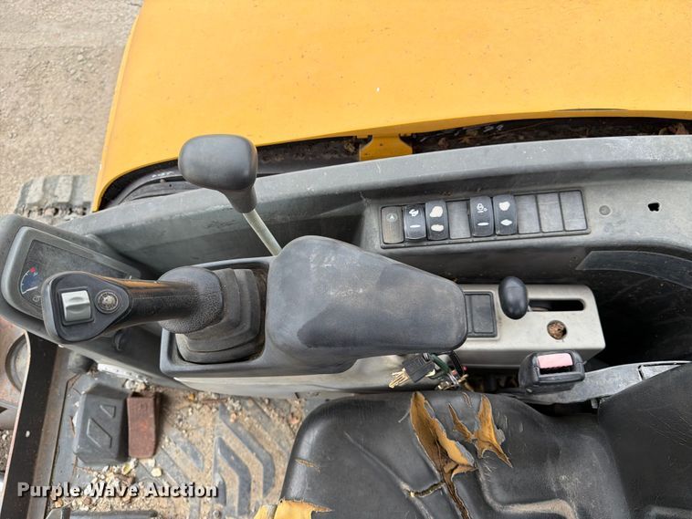 image for item FK3597 2012 Volvo EC35C mini excavator