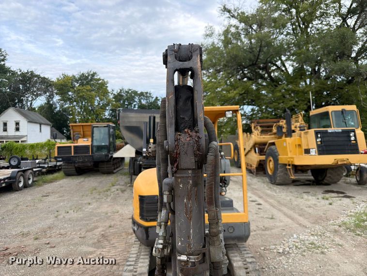 image for item FK3598 2011 Volvo ECR38 mini excavator