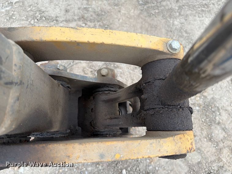 image for item FK3598 2011 Volvo ECR38 mini excavator