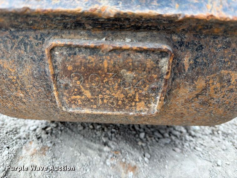image for item FK3598 2011 Volvo ECR38 mini excavator