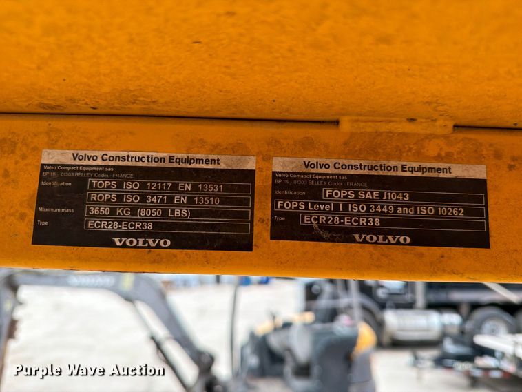 image for item FK3598 2011 Volvo ECR38 mini excavator