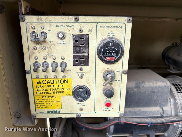image for item FK3599 Amida AL4000 light plant