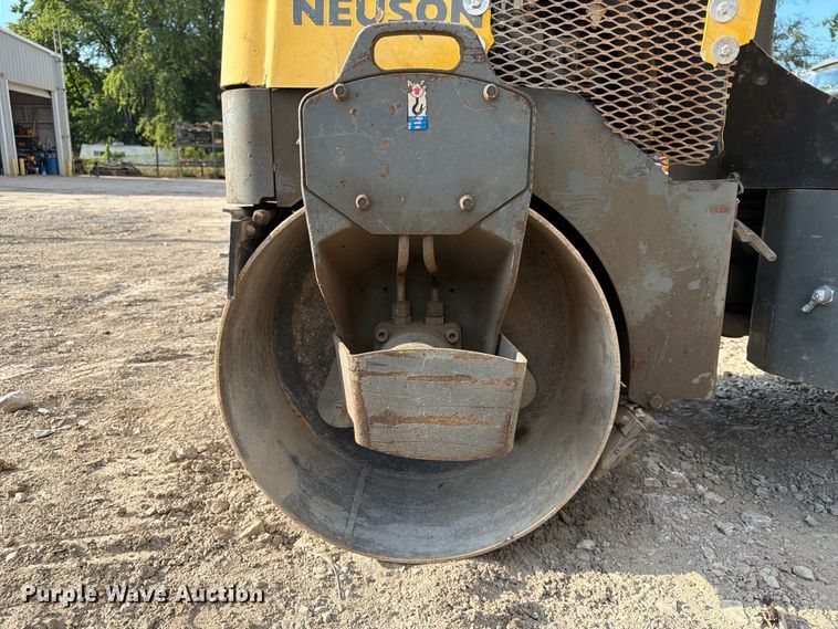 image for item FK3601 2015 Wacker Neuson RD12A double drum vibratory roller