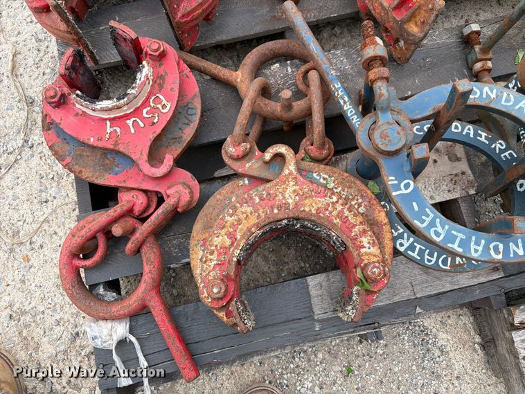 image for item FK3603 (10) pipe tongs