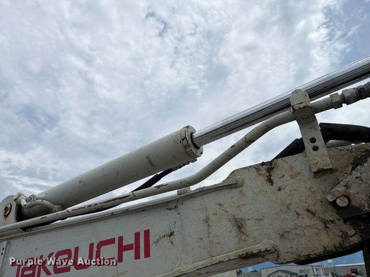 image for item FK4130 2015 Takeuchi TB240 mini excavator