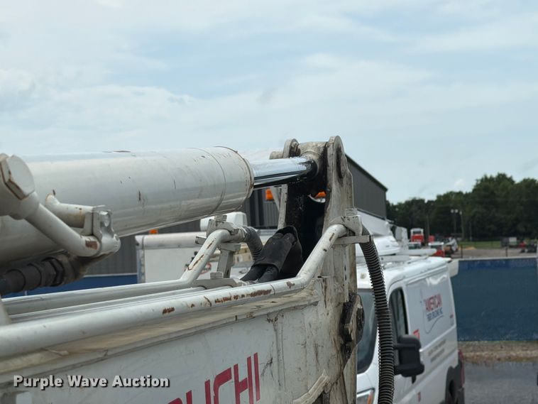 image for item FK4130 2015 Takeuchi TB240 mini excavator