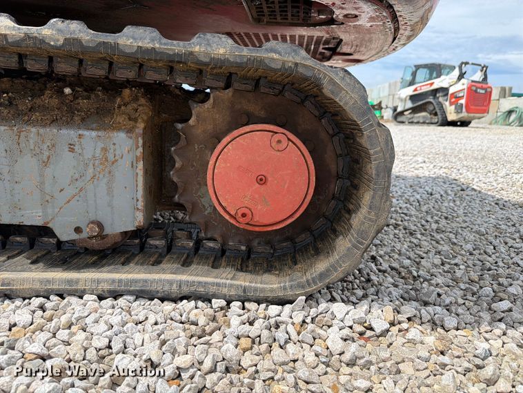 image for item FK4130 2015 Takeuchi TB240 mini excavator