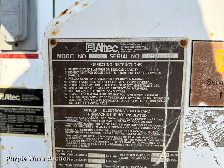 image for item FK4562 2009 GMC C8500 bucket truck